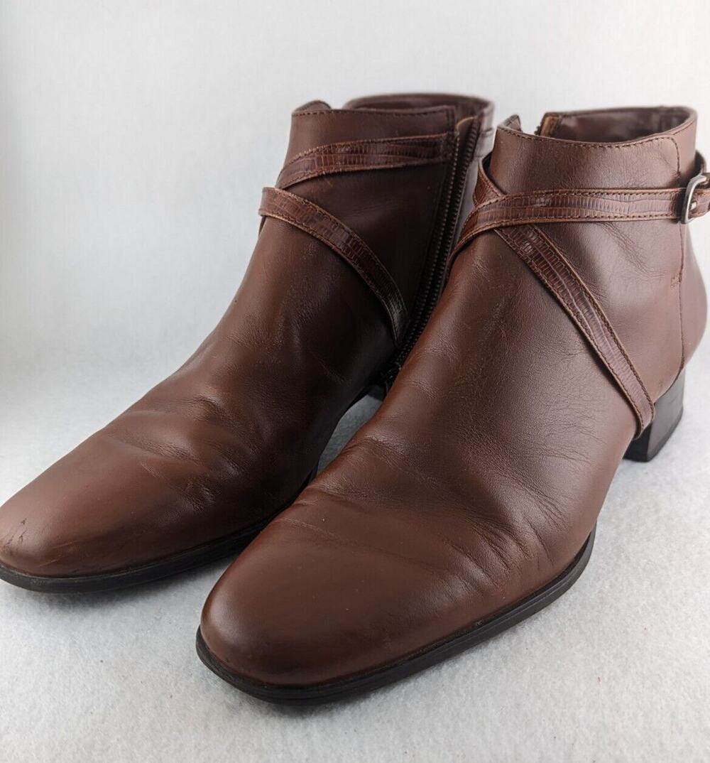 Michelle D Heeled Ankle Boots Size 9 Zipper but For low Instep..2
